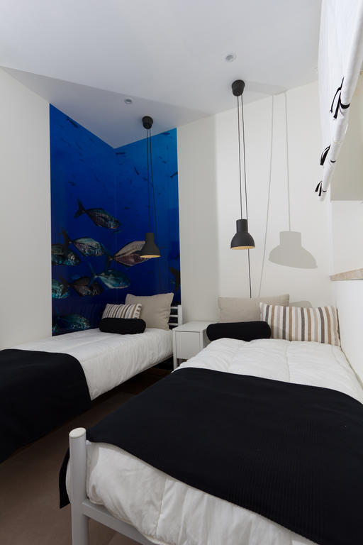 Turismo Do Seculo Hotel Estoril Room photo A wall hanging