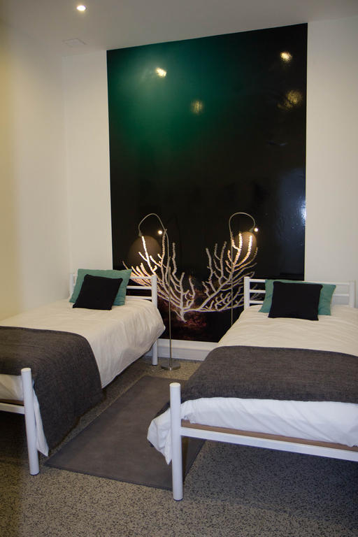 Turismo Do Seculo Hotel Estoril Room photo A bedroom at the hotel